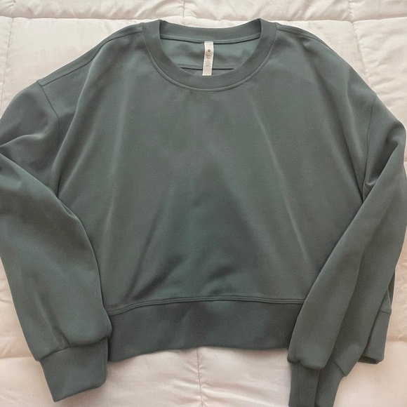 Lululemon Softstreme Perfectly Oversized Cropped Crew Size 12 - Picture 1 of 1